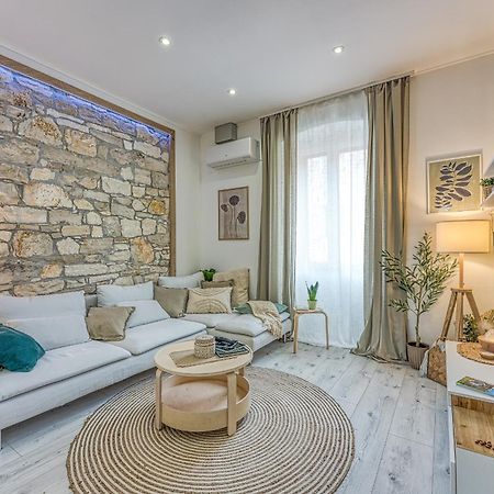 Eva - Storia Parentina Apartamento Poreč Exterior foto