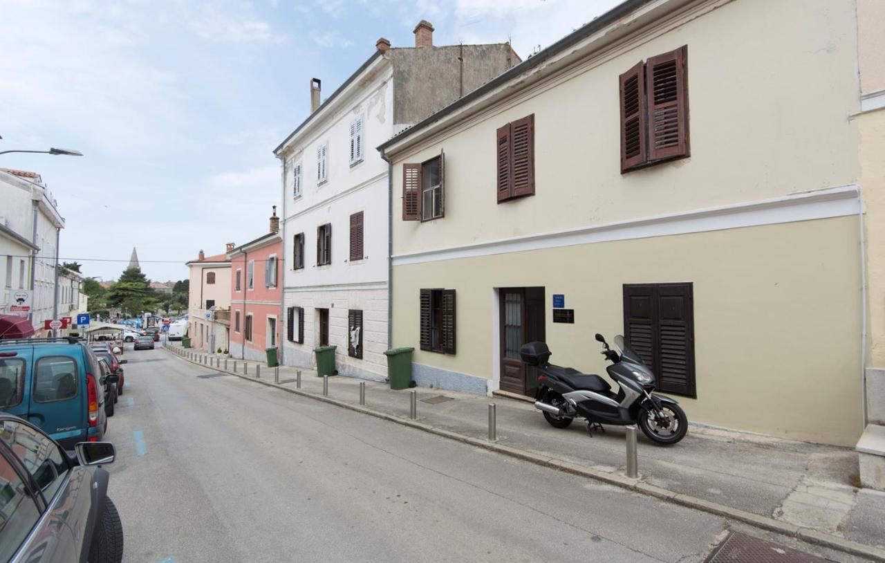 Eva - Storia Parentina Apartamento Poreč Exterior foto