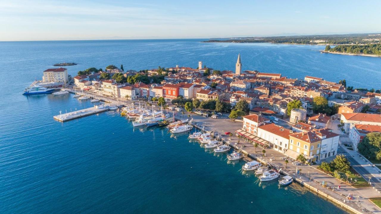 Eva - Storia Parentina Apartamento Poreč Exterior foto